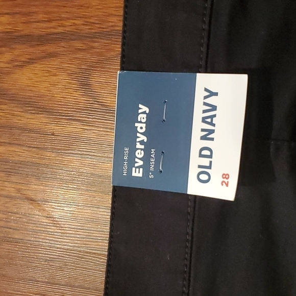 Old Navy Womens Shorts Size 28 Black New Everyday Plus Size - Picture 7 of 9